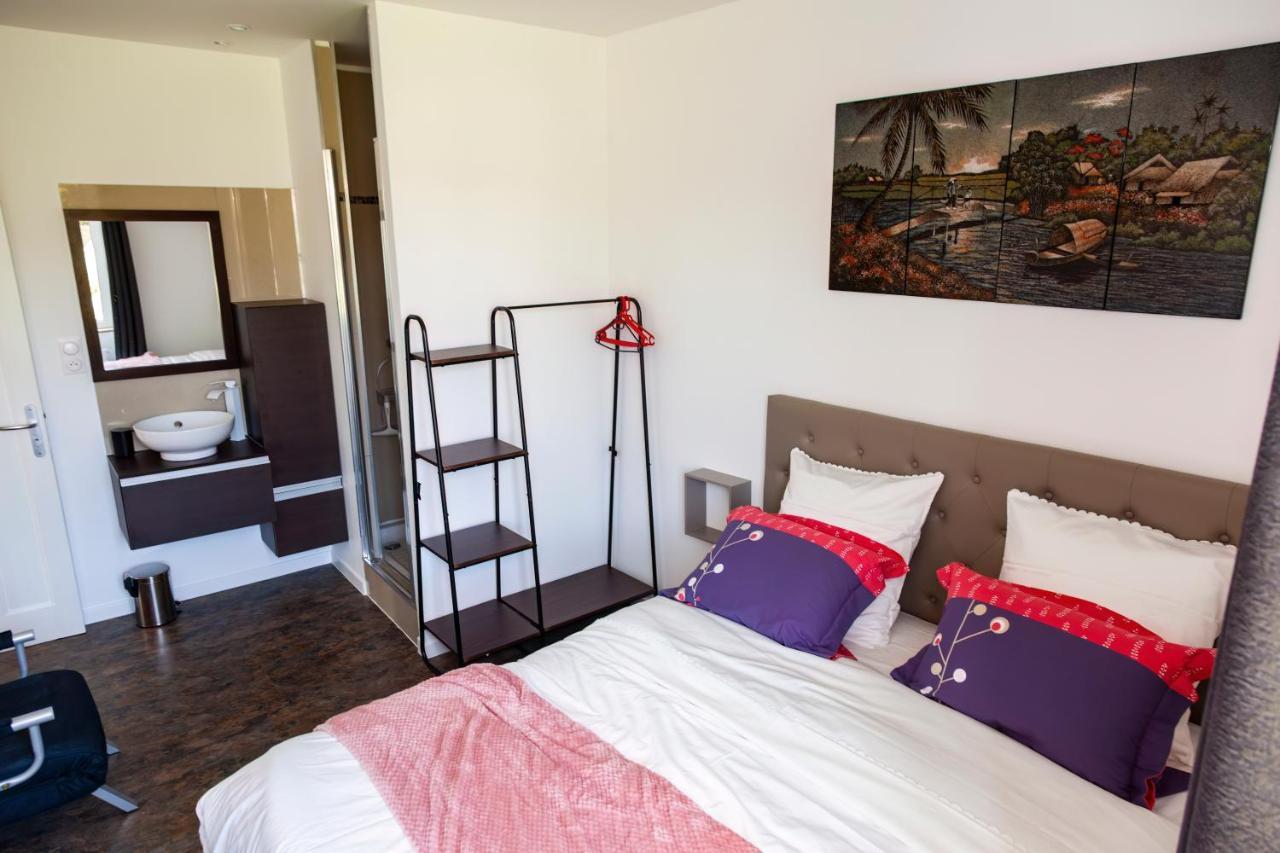 Apartamento La Batisse L'Arbre Beige Le Petit-Abergement Exterior foto