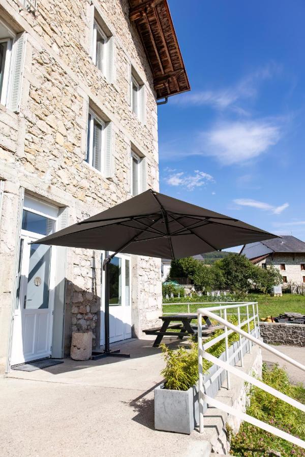 Apartamento La Batisse L'Arbre Beige Le Petit-Abergement Exterior foto
